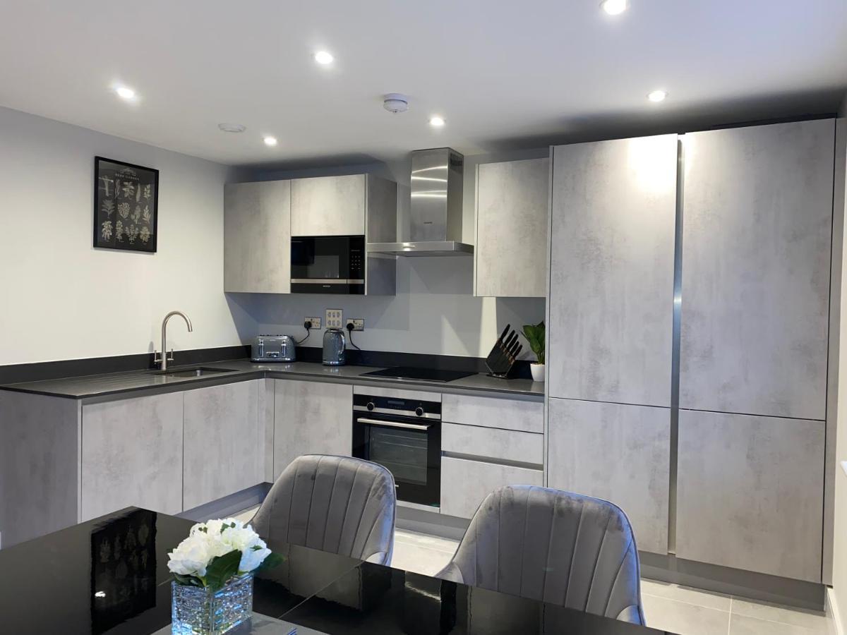 Roomotel - Oakview Moseley เบอร์มิงแฮม ภายนอก รูปภาพ