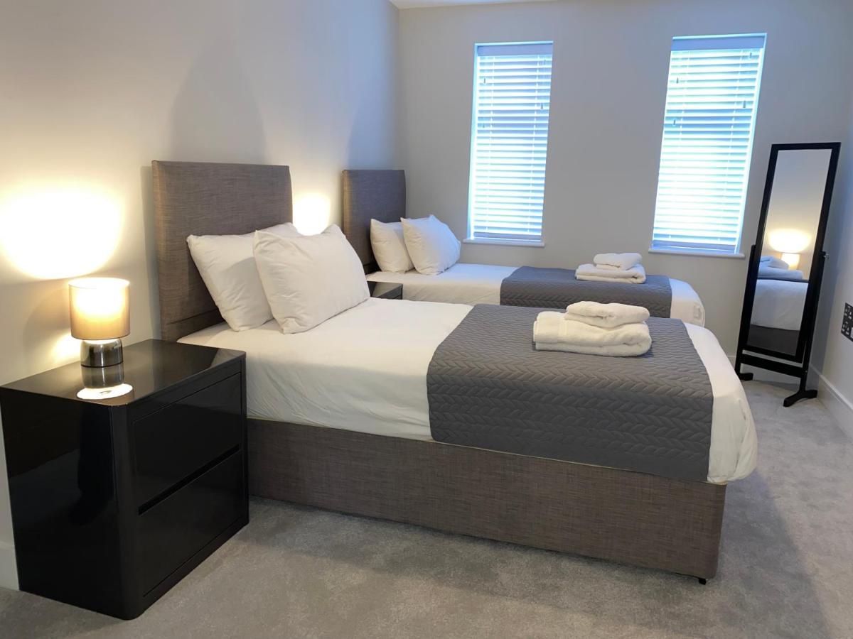 Roomotel - Oakview Moseley เบอร์มิงแฮม ภายนอก รูปภาพ