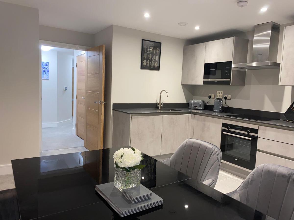 Roomotel - Oakview Moseley เบอร์มิงแฮม ภายนอก รูปภาพ