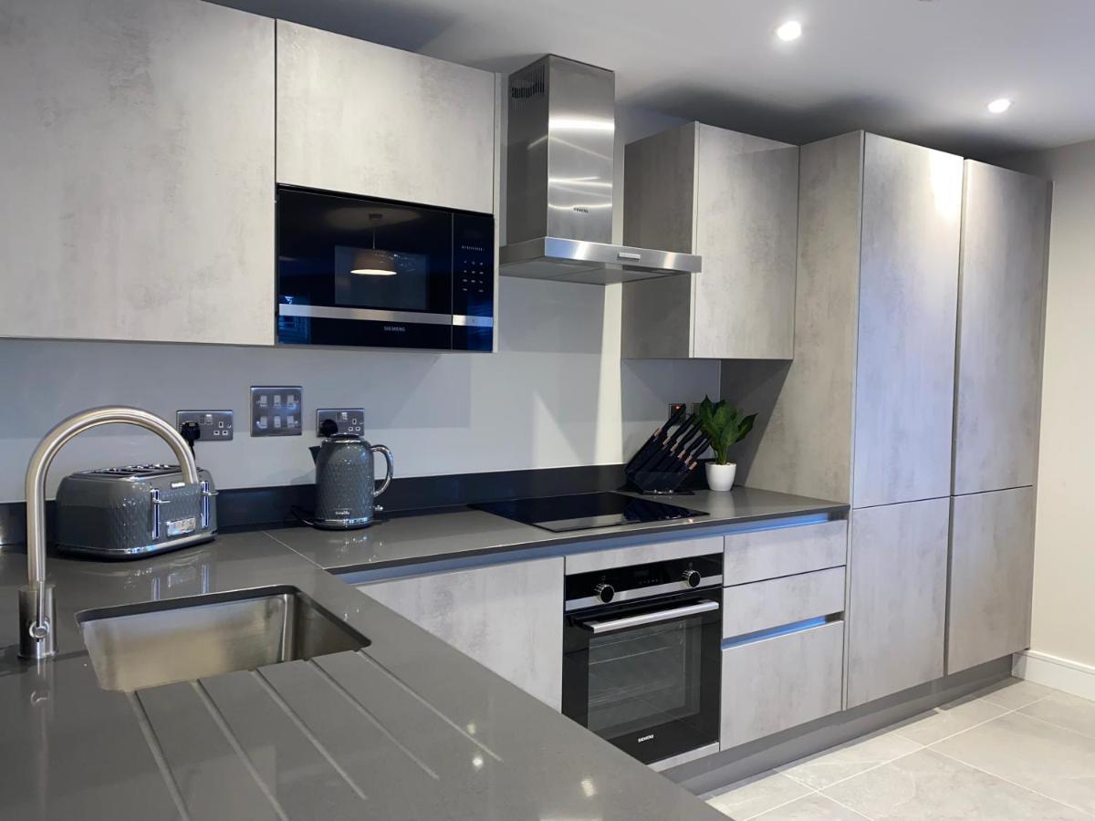 Roomotel - Oakview Moseley เบอร์มิงแฮม ภายนอก รูปภาพ