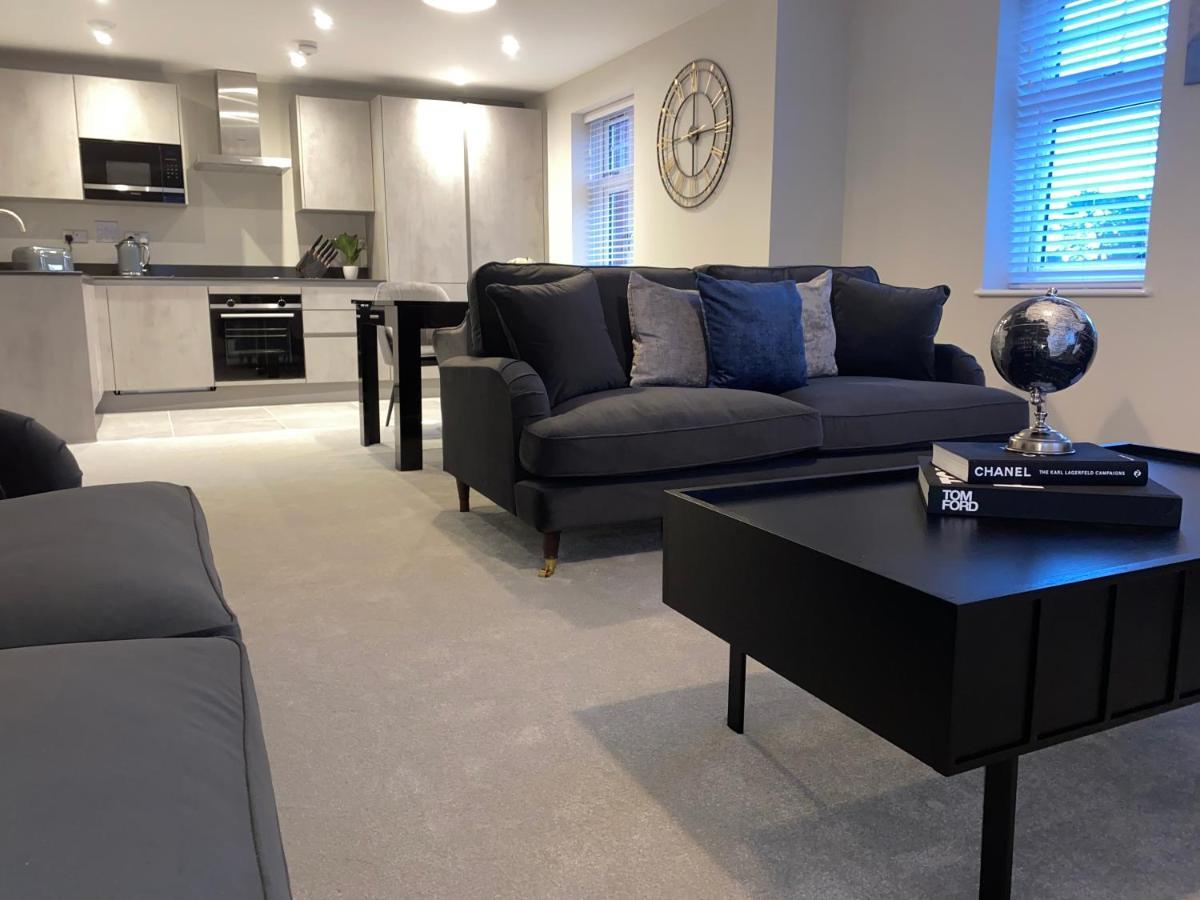 Roomotel - Oakview Moseley เบอร์มิงแฮม ภายนอก รูปภาพ